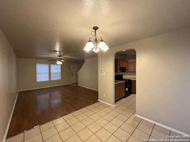 Image 10 of 31 For 6042 Kensinger