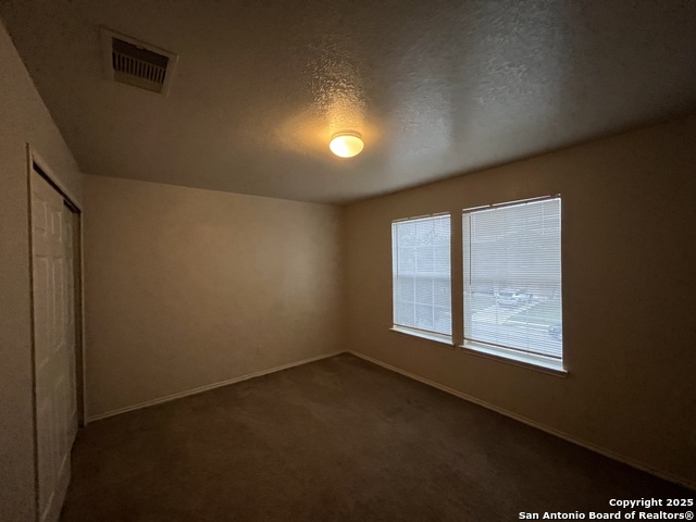 Image 26 of 31 For 6042 Kensinger
