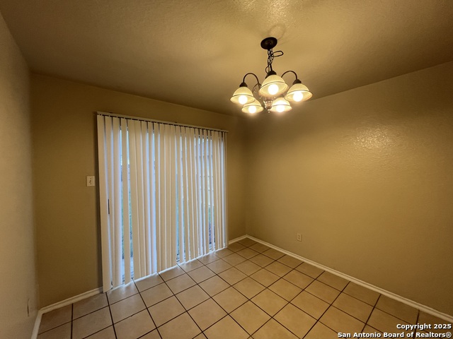 Image 8 of 31 For 6042 Kensinger