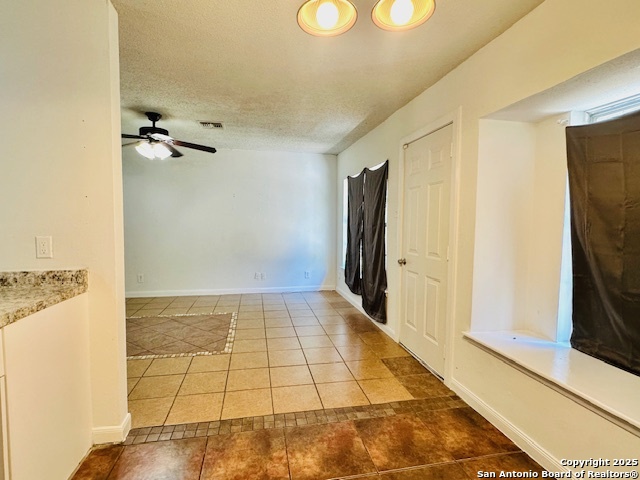 Image 3 of 28 For 5139 Sagamore