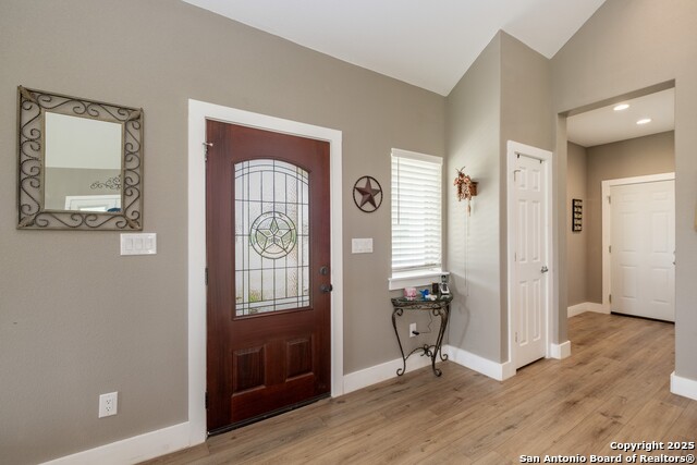 Image 40 of 71 For 233 N Fork  