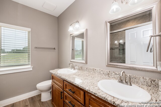 Image 52 of 71 For 233 N Fork  