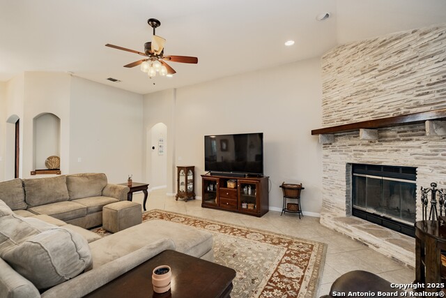 Image 7 of 71 For 233 N Fork  