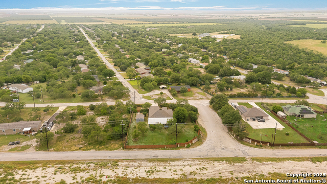 Image 27 of 33 For 215 County Road 3820