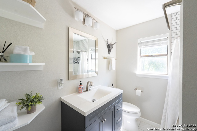 Image 19 of 53 For 6319 Bay Meadows