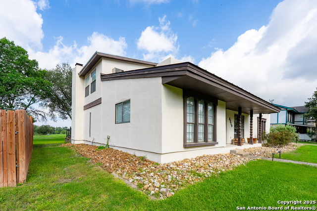 Image 2 of 53 For 6319 Bay Meadows