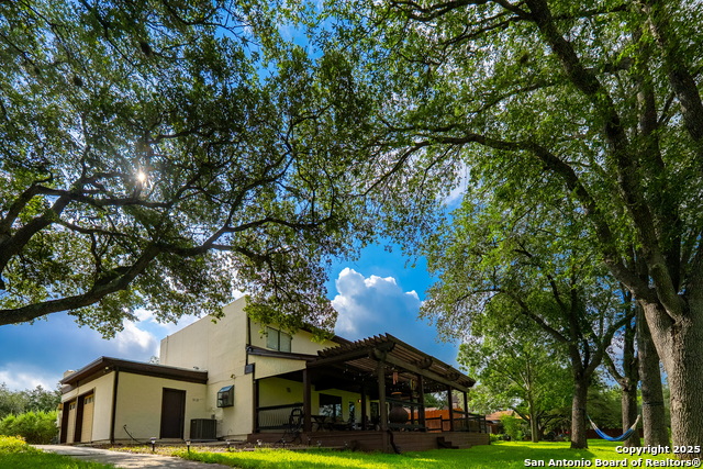 Image 28 of 53 For 6319 Bay Meadows