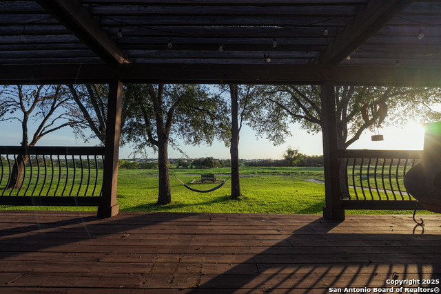 Image 29 of 53 For 6319 Bay Meadows