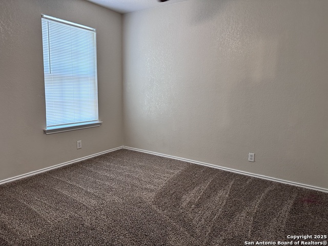 Image 13 of 24 For 139 Arrow Oaks