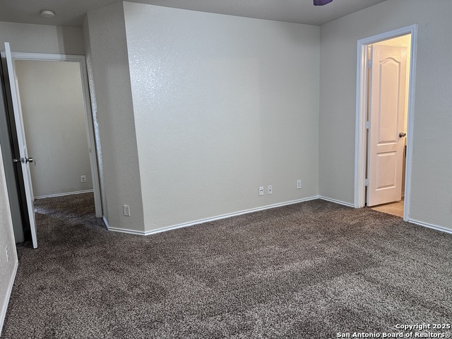 Image 16 of 24 For 139 Arrow Oaks