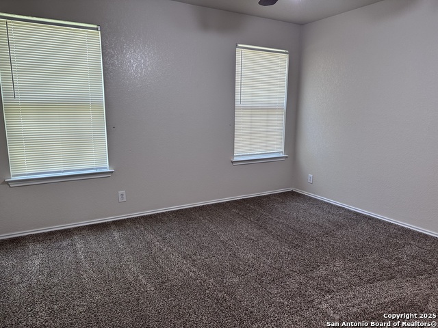Image 18 of 24 For 139 Arrow Oaks