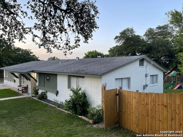 Details for 101 Furlong Dr, Universal City, TX 78148