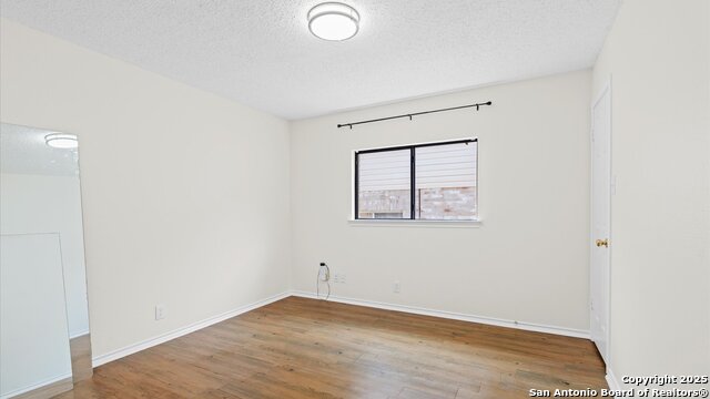 Image 13 of 24 For 8523 Park Olympia