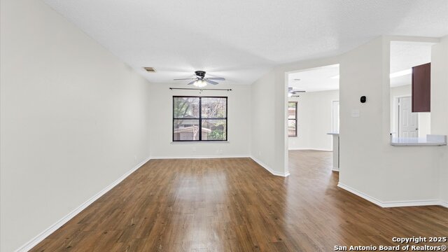 Image 6 of 24 For 8523 Park Olympia