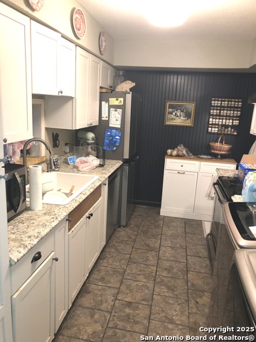Image 4 of 22 For 4425 Allentown