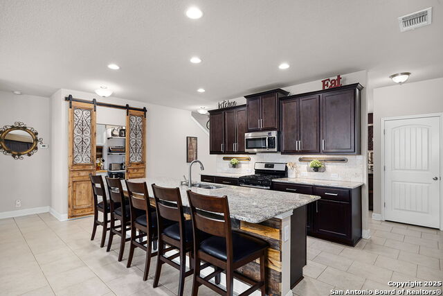 Image 18 of 57 For 124 White Rock