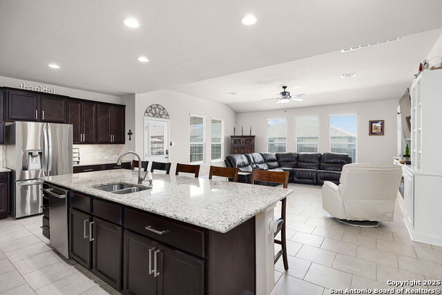 Image 22 of 57 For 124 White Rock