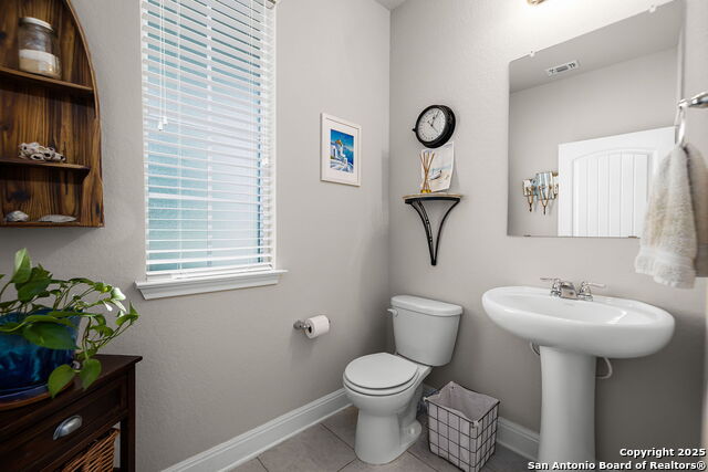 Image 27 of 57 For 124 White Rock