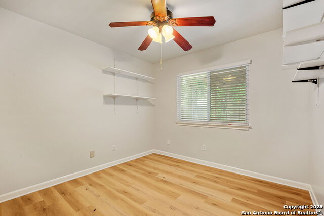 Image 18 of 25 For 3618 Ridge Dawn St.
