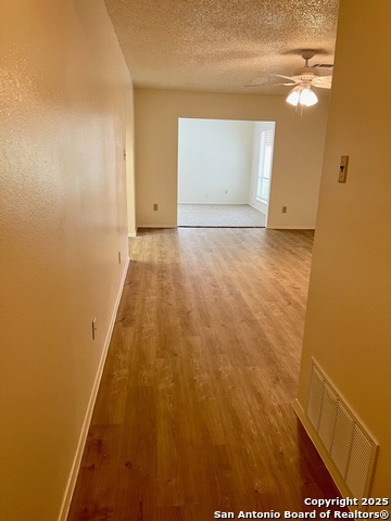 Listing photo id 0 for 7751 Pipers Hl