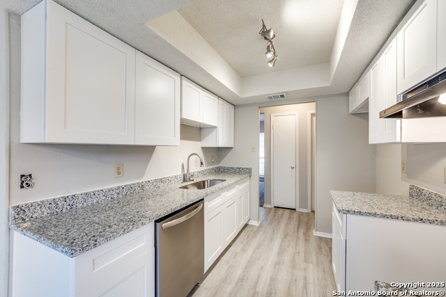 Image 14 of 25 For 9743 Cylburn