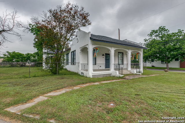 Details for 102 Beal  , San Antonio, TX 78201