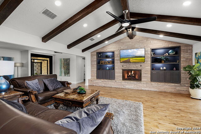 Image 7 of 46 For 800 Military Dr