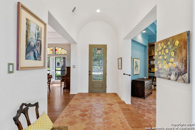 Image 13 of 36 For 29738 Fairway Vista Dr