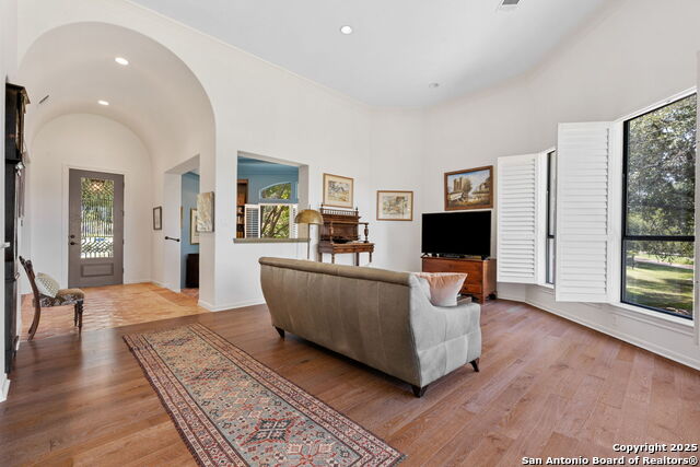 Image 14 of 36 For 29738 Fairway Vista Dr