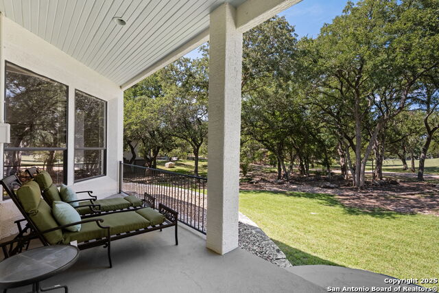 Image 6 of 36 For 29738 Fairway Vista Dr