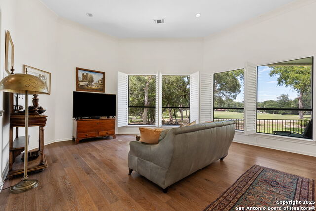 Image 9 of 36 For 29738 Fairway Vista Dr