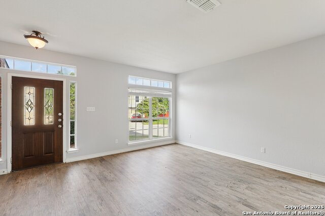 Image 3 of 50 For 26118 Meadowlark Bay