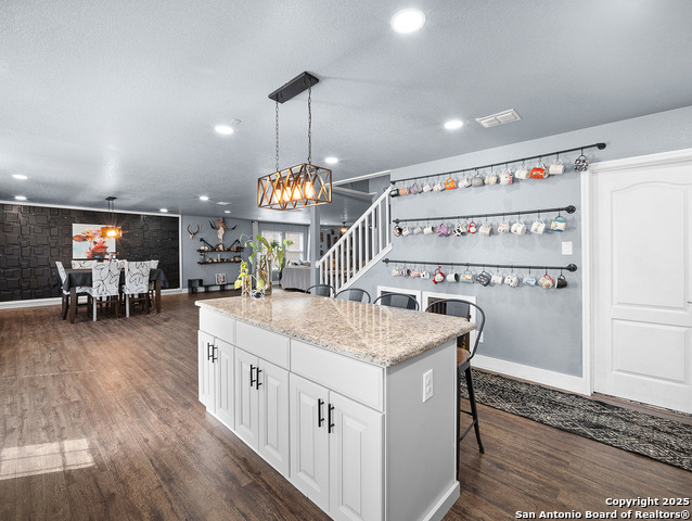 Image 17 of 39 For 525 Gatewood Briar