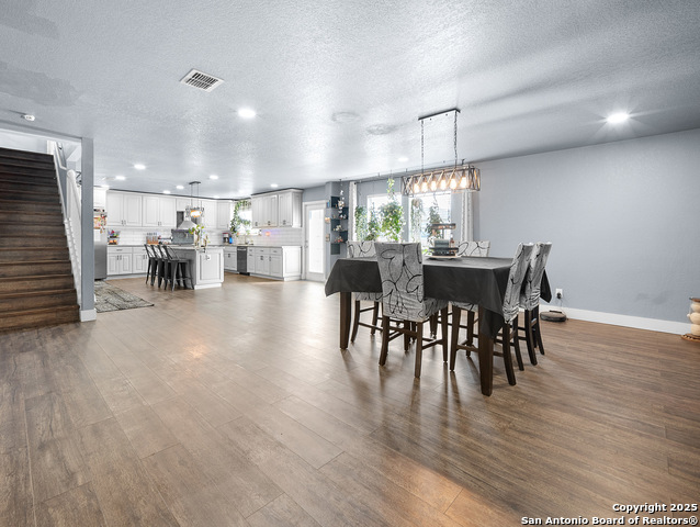 Image 8 of 39 For 525 Gatewood Briar