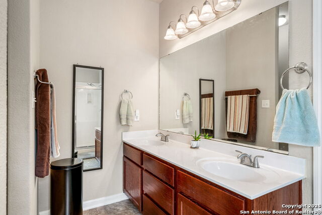 Image 16 of 33 For 8434 Blackstone