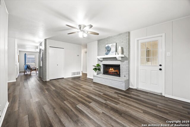 Image 11 of 35 For 706 Serenade Dr