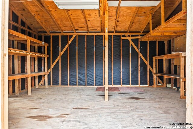 Image 29 of 35 For 706 Serenade Dr