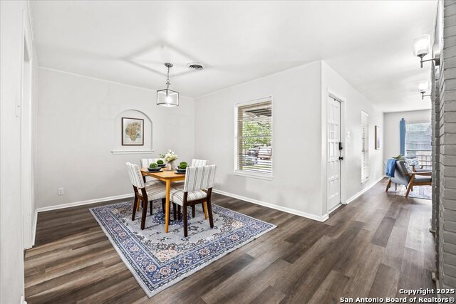 Image 8 of 35 For 706 Serenade Dr