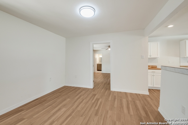 Image 15 of 33 For 6531 Buena Vista St