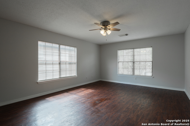 Image 18 of 37 For 2625 Westover View