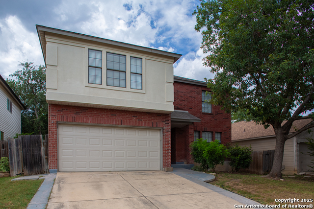 Image 2 of 37 For 2625 Westover View