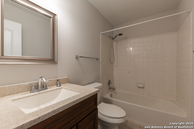 Image 30 of 37 For 2625 Westover View
