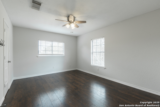 Image 31 of 37 For 2625 Westover View