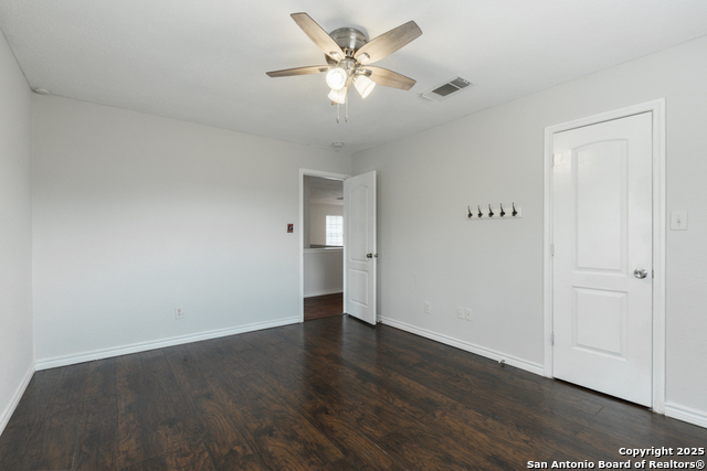 Image 32 of 37 For 2625 Westover View