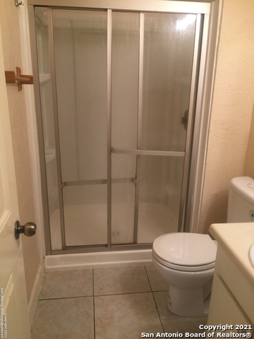 Listing photo id 23 for 3243 Nacogdoches  1005