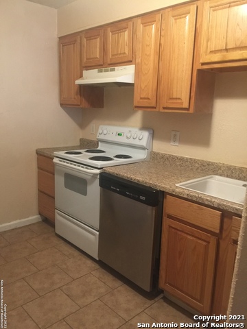 Listing photo id 7 for 3243 Nacogdoches  1005
