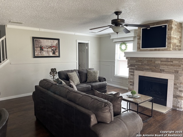 Listing photo id 16 for 5519 Park Lk