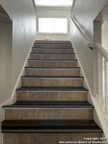 Listing photo id 22 for 5519 Park Lk