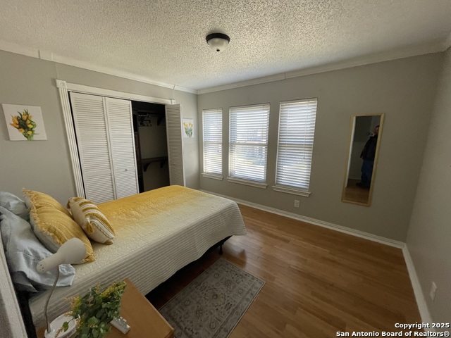 Listing photo id 28 for 5519 Park Lk