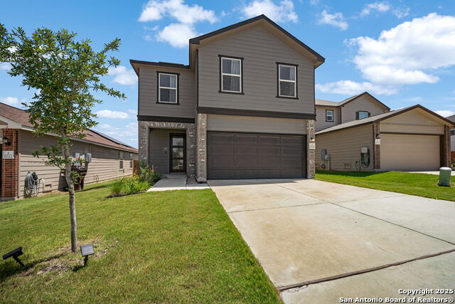 Listing photo id 1 for 11726 Midnight Rain